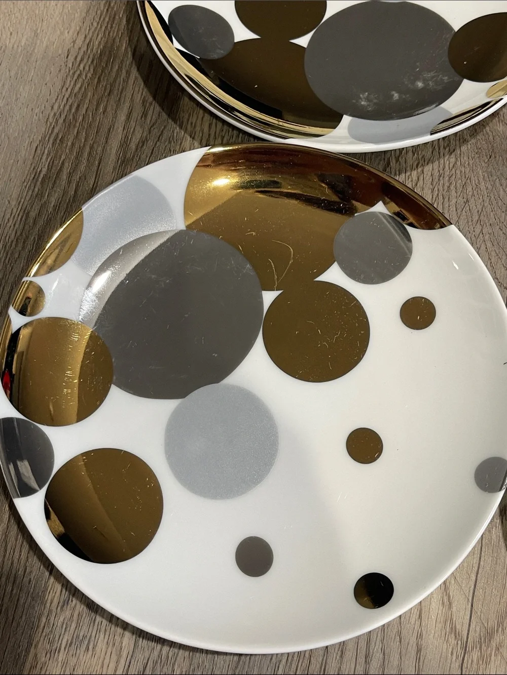 Crate&Barrel Confetti 6.5” dessert plates Gold and silver Dot Design Set of 6
